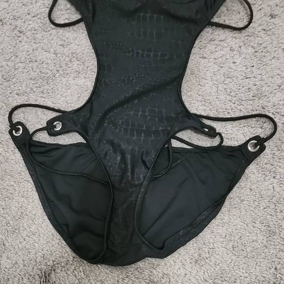 Xhilaration Black Leopard Print Monokini Swimsuit | Size M - Picture 3 of 8